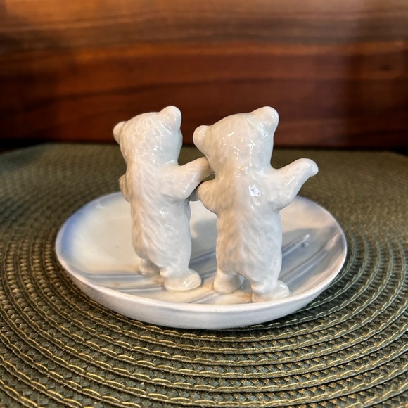 Antique German Porcelain Bears Blue & White Trinket Dish Circa Mid to Late 1800s - Picture 6 of 11